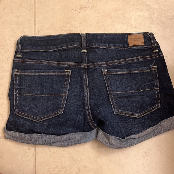 American Eagle Shorts - Picture 2 of 3